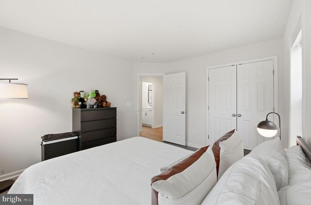 10237 TRAVILAH GROVE CIR, Rockville, MD 20850