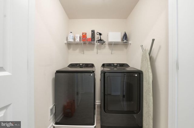 10237 TRAVILAH GROVE CIR, Rockville, MD 20850