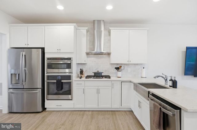 10237 TRAVILAH GROVE CIR, Rockville, MD 20850