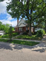 928 Maplegrove Avenue, Royal Oak City, MI 48067