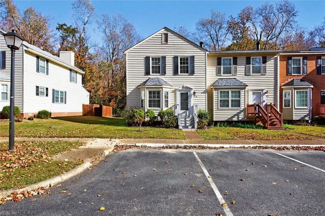 1676 Skiffes Creek CIR, Williamsburg, VA 23185