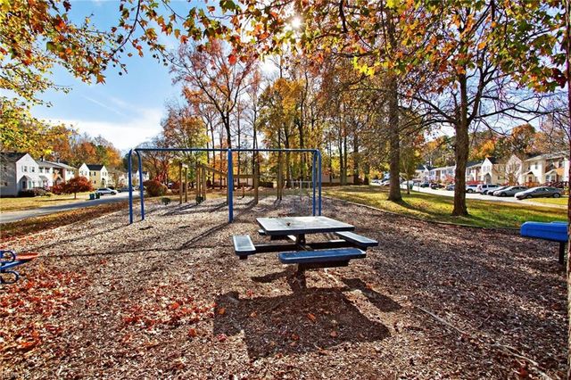 1676 Skiffes Creek CIR, Williamsburg, VA 23185