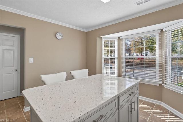 1676 Skiffes Creek CIR, Williamsburg, VA 23185