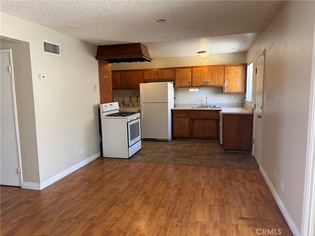 9003 Hope, Riverside, CA 92503