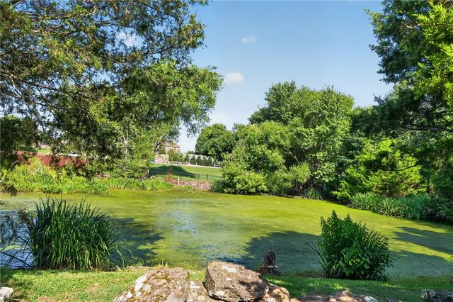 3480 McArthur Court, Fayetteville, AR 72703