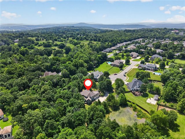 3480 McArthur Court, Fayetteville, AR 72703