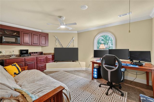 3480 McArthur Court, Fayetteville, AR 72703