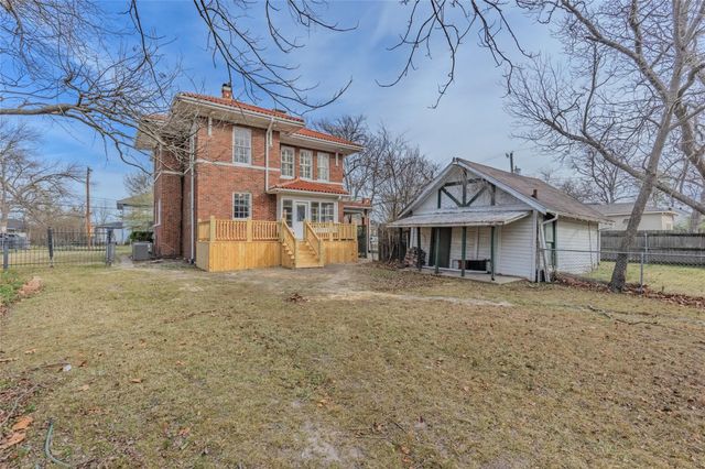 2203 Walworth Street, Greenville, TX 75401