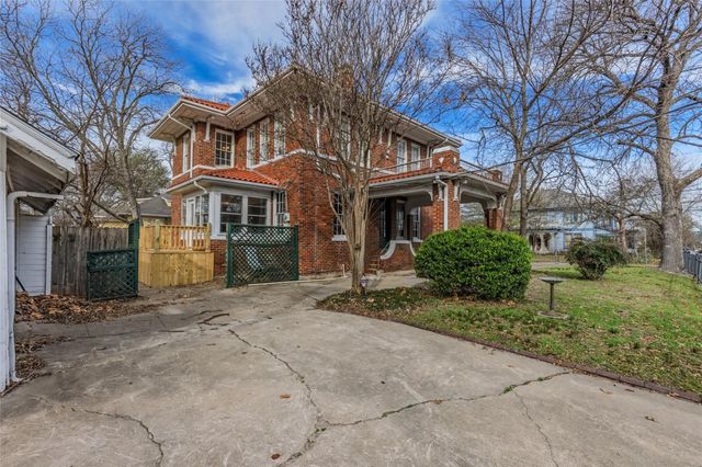 2203 Walworth Street, Greenville, TX 75401