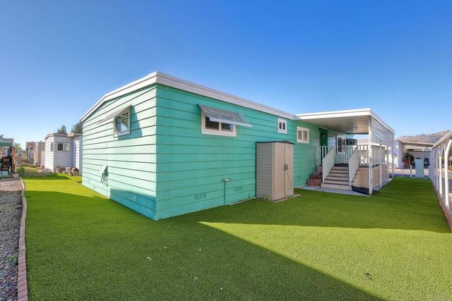 2280 E Valley Pkwy 79, Escondido, CA 92027