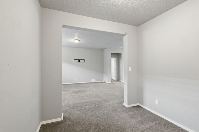 6923 Silver Moon Road NW, Albuquerque, NM 87114