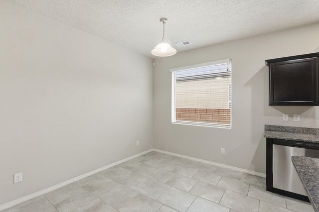 6923 Silver Moon Road NW, Albuquerque, NM 87114