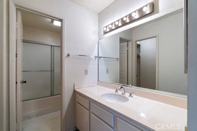 1435 W 146th St 104, Gardena, CA 90247