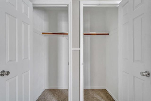 5957 PLANTATION RD, Roanoke, VA 24019