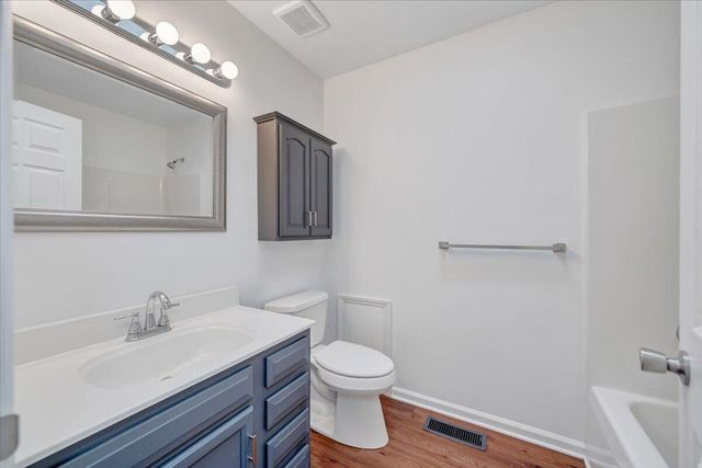 5957 PLANTATION RD, Roanoke, VA 24019