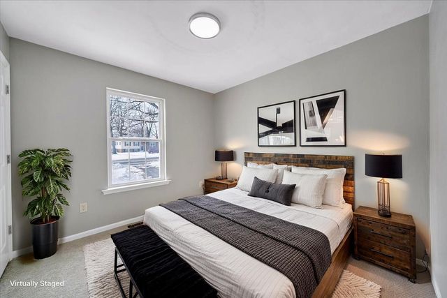 5957 PLANTATION RD, Roanoke, VA 24019