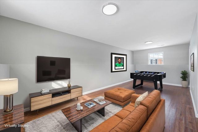 5957 PLANTATION RD, Roanoke, VA 24019