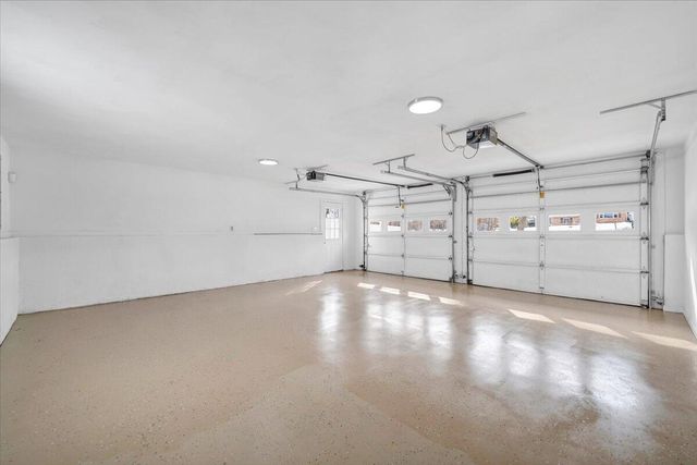 5957 PLANTATION RD, Roanoke, VA 24019