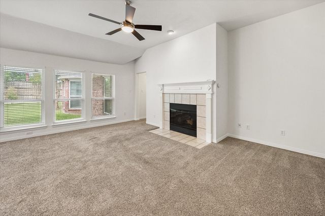 1020 Laurel Oak Drive, Flower Mound, TX 75028