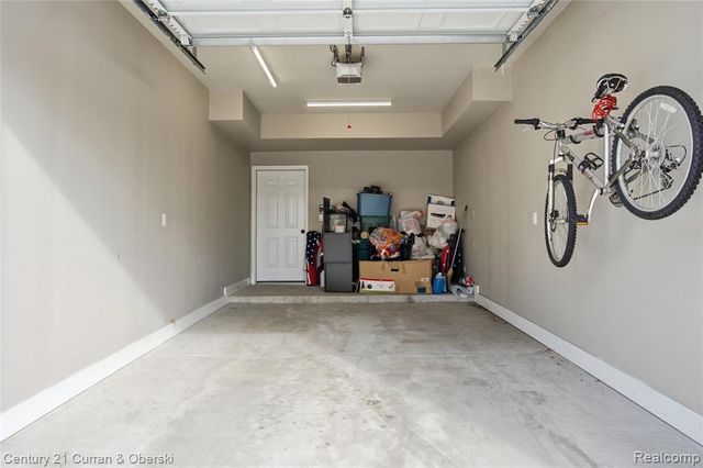 1241 E Woodward Heights Boulevard, Hazel Park, MI 48030