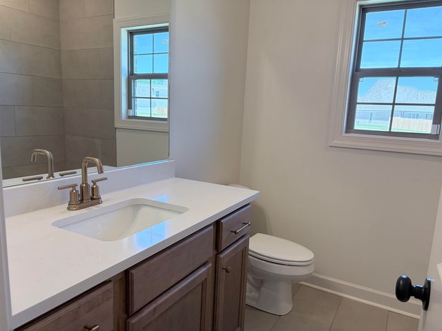 9574 GRAYS HOLLOW DR S, Cordova, TN 38018