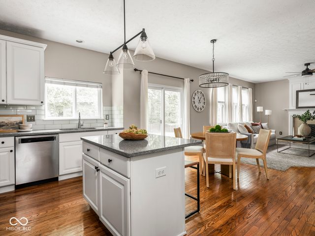1626 Esprit Drive, Carmel, IN 46074