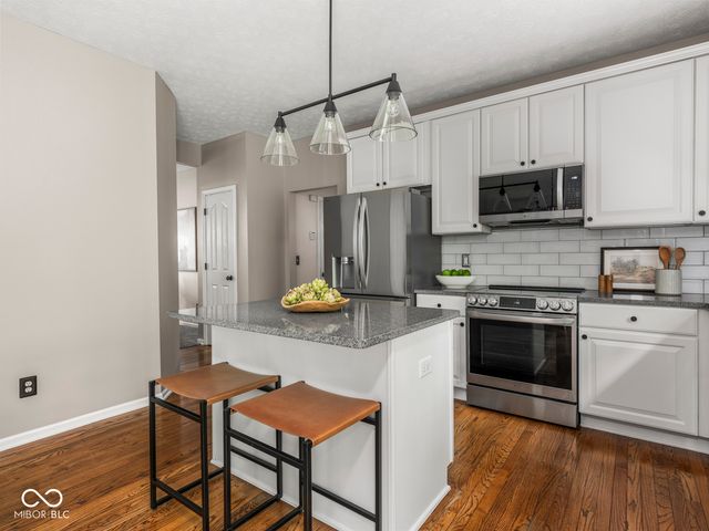 1626 Esprit Drive, Carmel, IN 46074