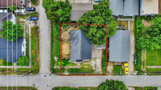 4409 Brady Street, Houston, TX 77011