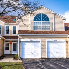 629 W Streamwood Boulevard B, Streamwood, IL 60107