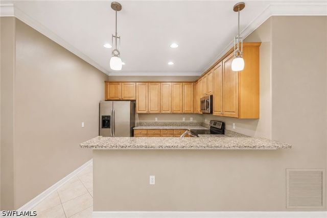 9126 Chula Vista ST 12303, Naples, FL 34113
