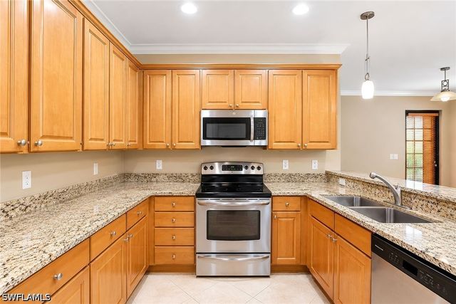 9126 Chula Vista ST 12303, Naples, FL 34113