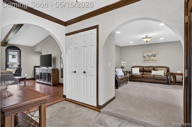 54524 Pocahontas Drive, Shelby Twp, MI 48315