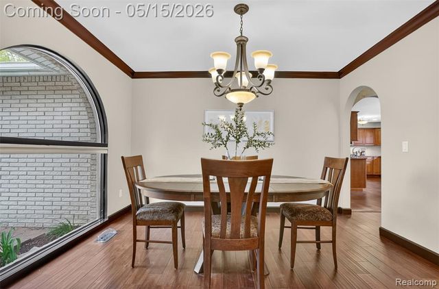 54524 Pocahontas Drive, Shelby Twp, MI 48315