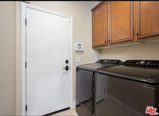 43150 28th Street, Lancaster, CA 93536