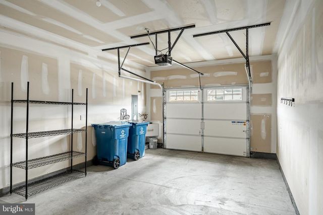 215 ROSE VIEW DR, West Grove, PA 19390