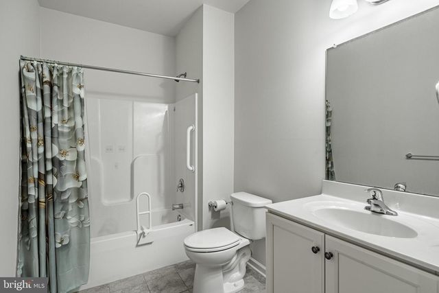 215 ROSE VIEW DR, West Grove, PA 19390