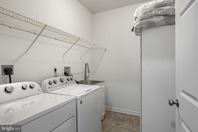 215 ROSE VIEW DR, West Grove, PA 19390