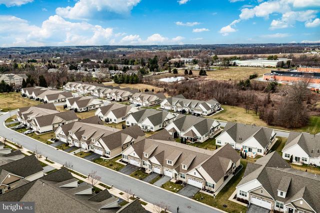 215 ROSE VIEW DR, West Grove, PA 19390