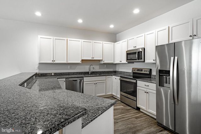 215 ROSE VIEW DR, West Grove, PA 19390