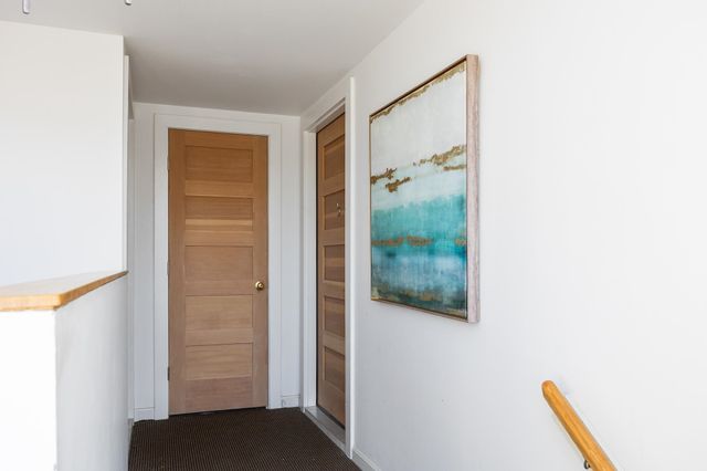 300 Main St Apt 5, Burlington, VT 05401