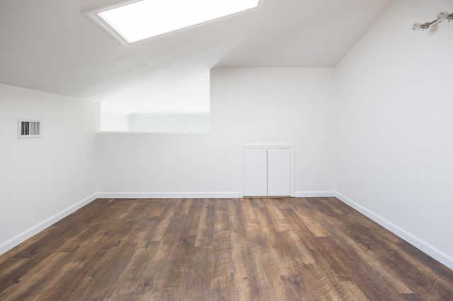 300 Main St Apt 5, Burlington, VT 05401