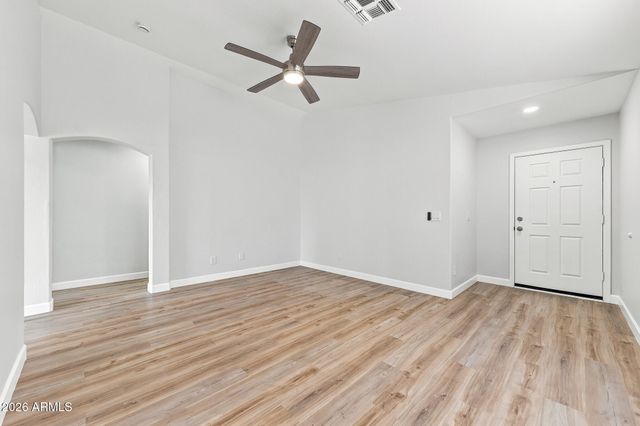 11945 W CORRINE Drive, El Mirage, AZ 85335