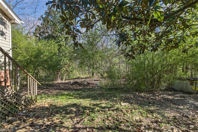 1576 Center Cross Church Road, Asheboro, NC 27205