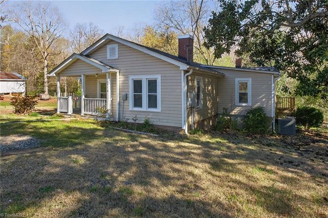 1576 Center Cross Church Road, Asheboro, NC 27205