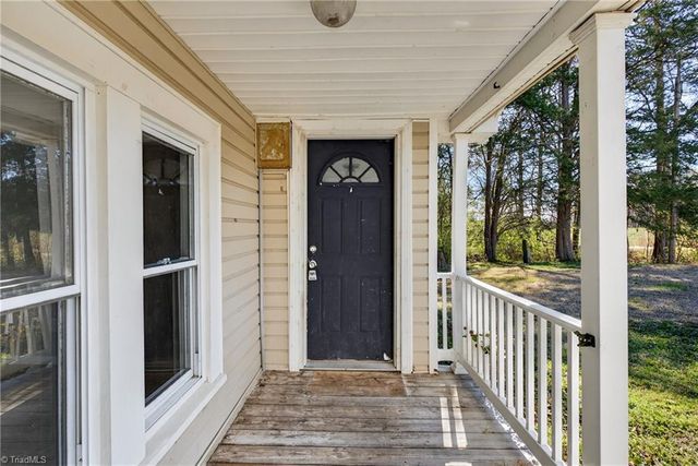 1576 Center Cross Church Road, Asheboro, NC 27205