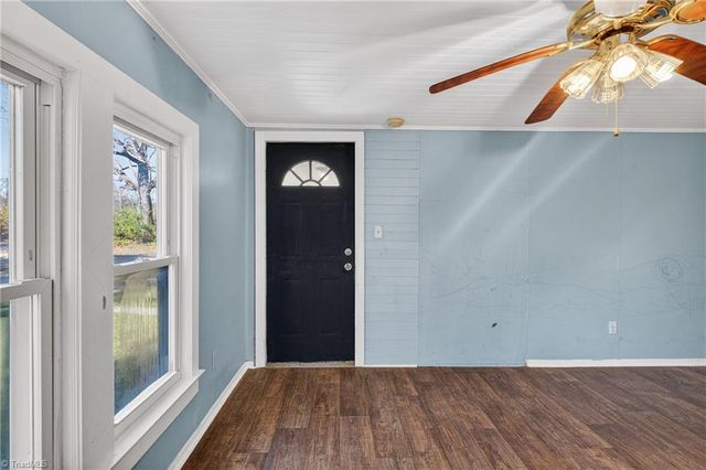 1576 Center Cross Church Road, Asheboro, NC 27205