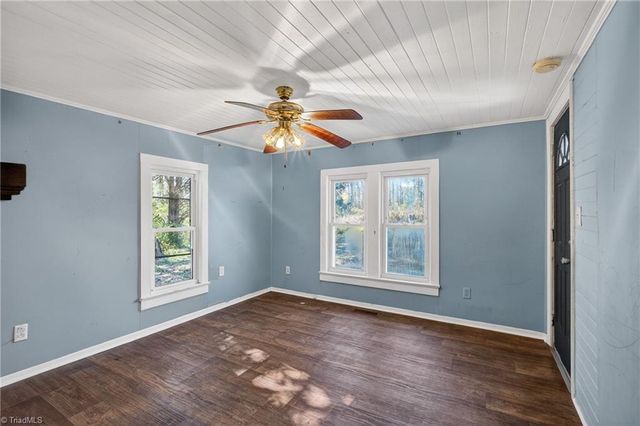 1576 Center Cross Church Road, Asheboro, NC 27205