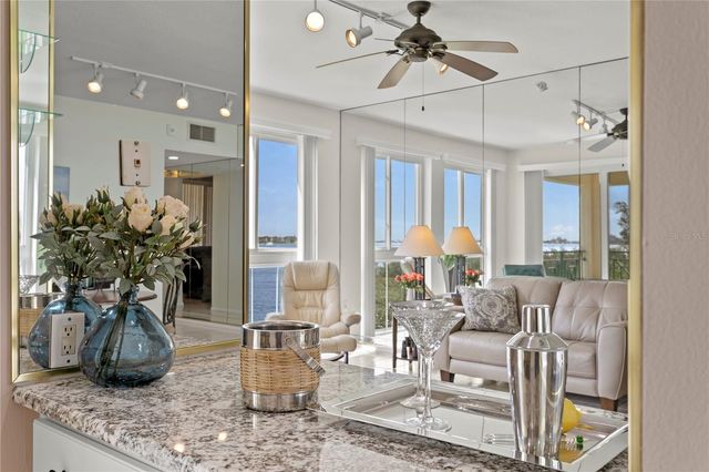4717 DOLPHIN CAY LANE S 203, St Petersburg, FL 33711