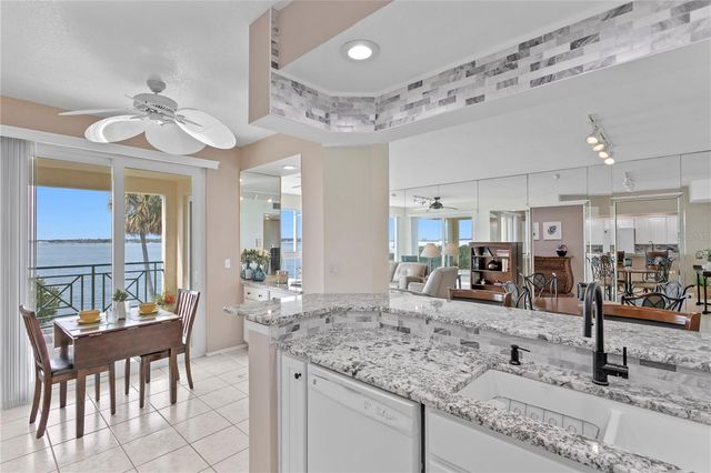 4717 DOLPHIN CAY LANE S 203, St Petersburg, FL 33711