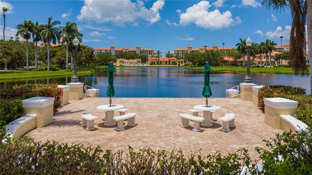 4717 DOLPHIN CAY LANE S 203, St Petersburg, FL 33711